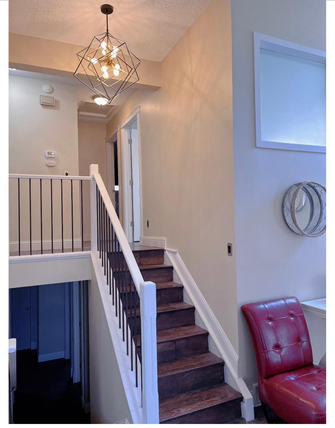 Calgary-Banff House Close Lrt&Dt&Free Parking Apartment Екстериор снимка
